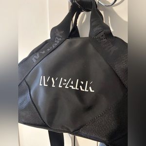 Ivy Park adidas Fanny pack bag
